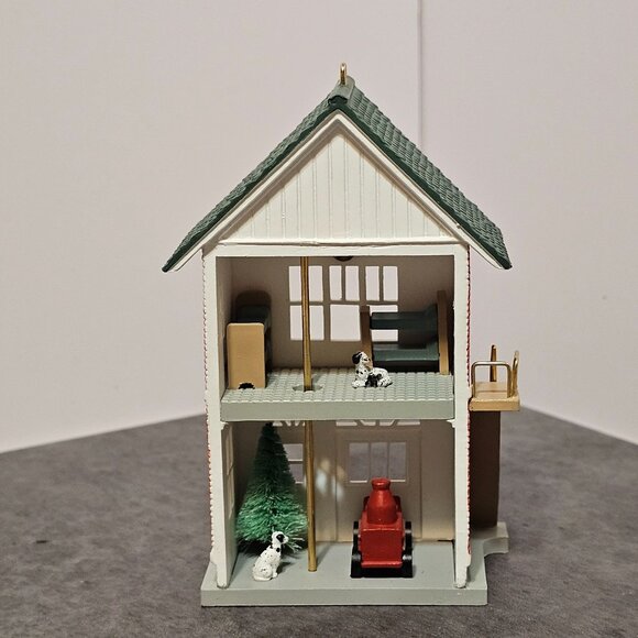 1991 Hallmark Ornament Fire Station #8 Nostalgic Houses And Shops Series NO BOX - Picture 4 of 14